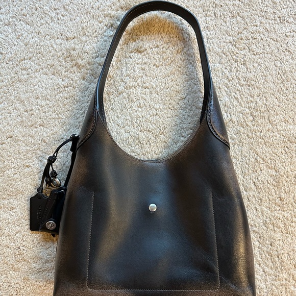 Coach Brooklyn 28 in Loved Leather - Like New Condition! - Picture 2 of 5